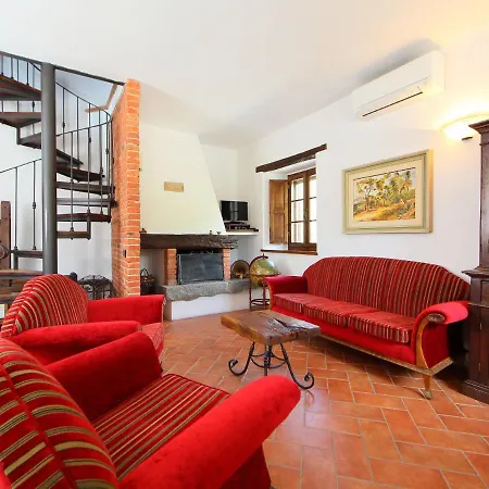 Holiday home Holiday Home Val D'Orcia By Interhome Radicofani